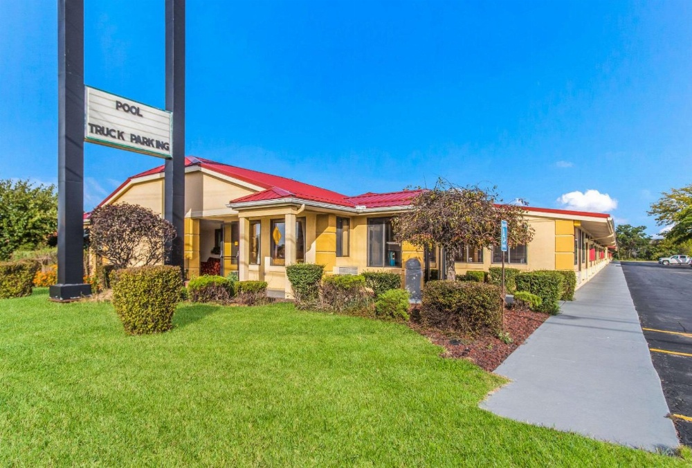 Econo Lodge Norwalk Main image