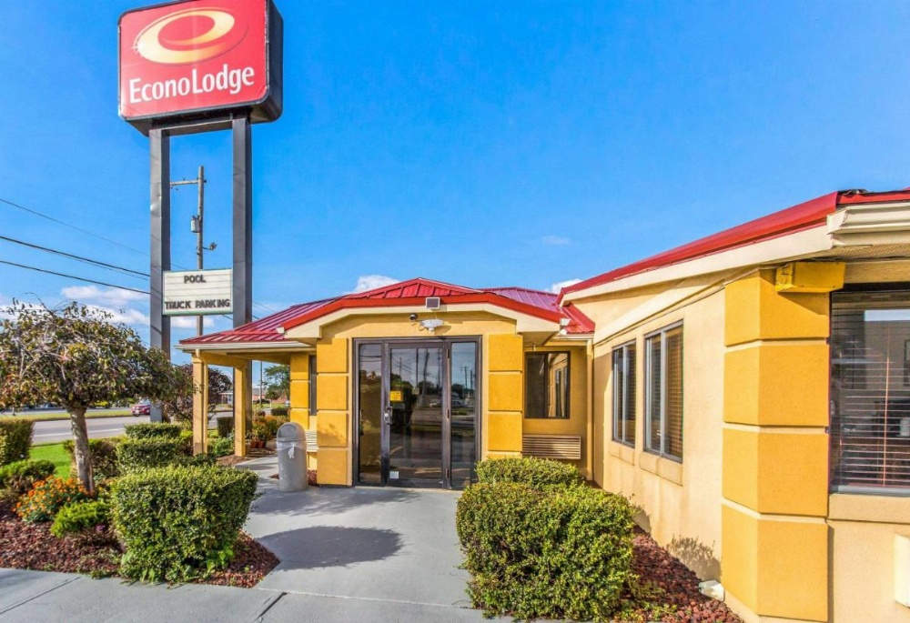 Econo Lodge Norwalk Image 6